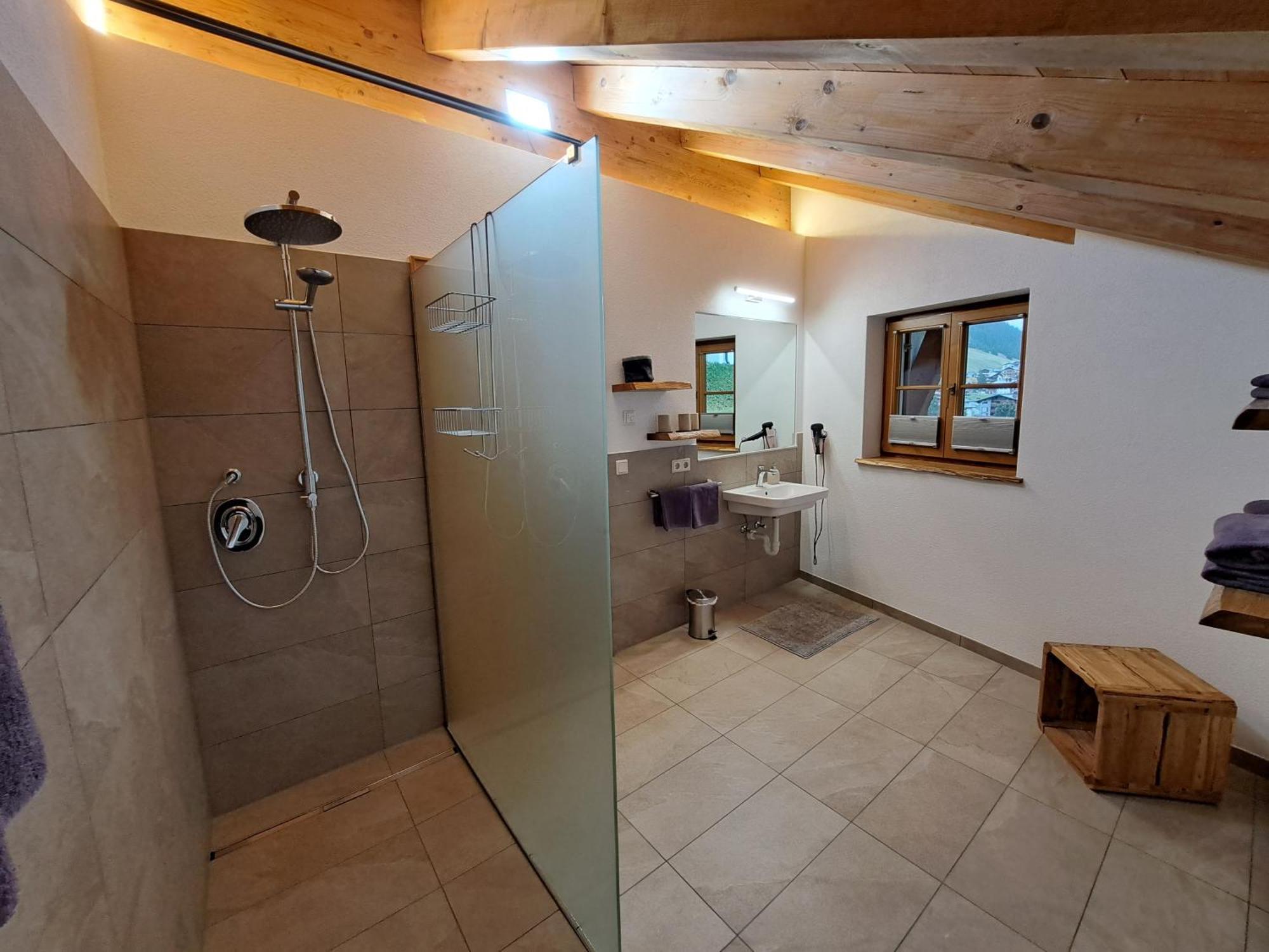 Haus Schroefler Apartment Lech am Arlberg Bagian luar foto