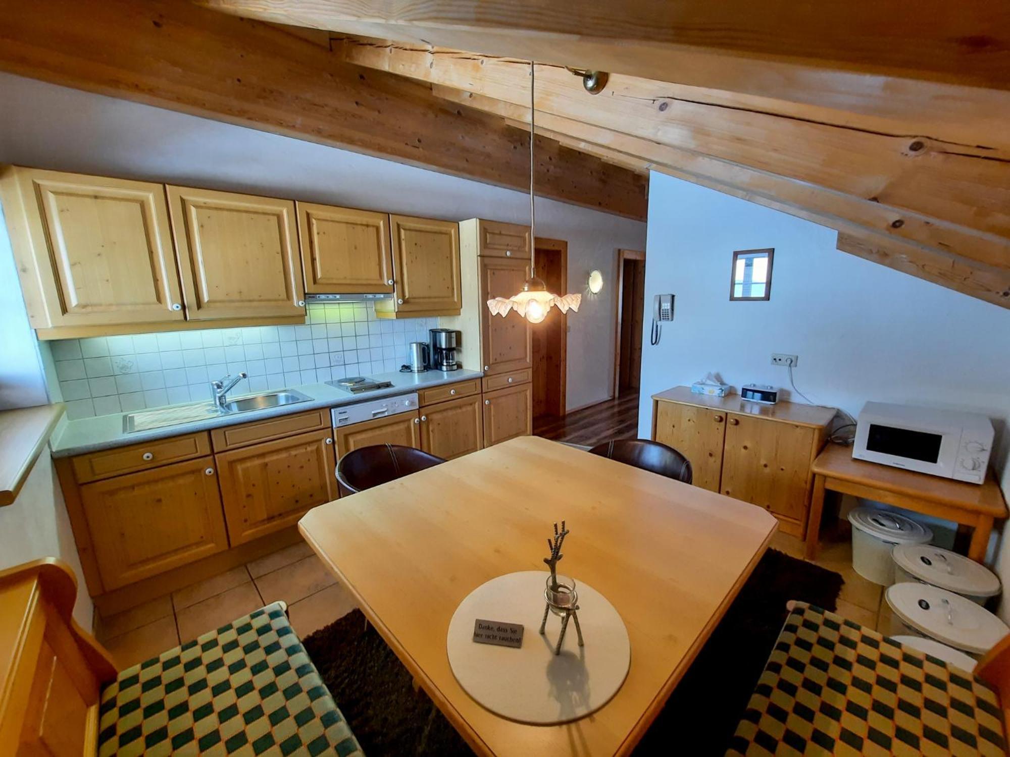 Haus Schroefler Apartment Lech am Arlberg Bagian luar foto